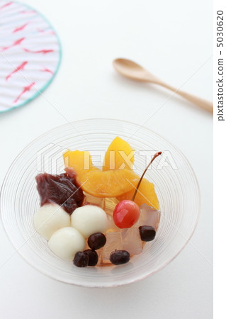 Sweet one in summer Sweet one in summer 5030620