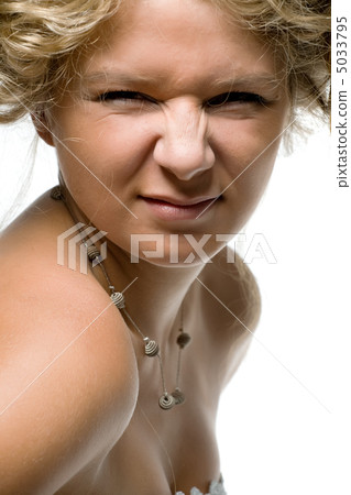 Making faces girl 5033795