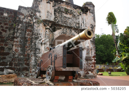 Melaka Santiago Fort 5038205
