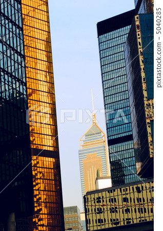 skyscrapers of hongkong 5040285