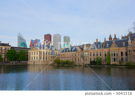 Den Haag, Netherlands Den Haag, Netherlands 5041518