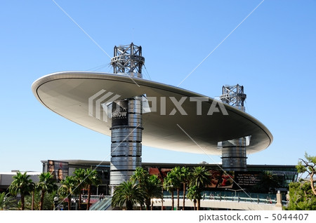 America Las Vegas Fashion Show Mall 5044407