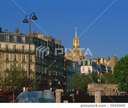 Parisian glow 5048909