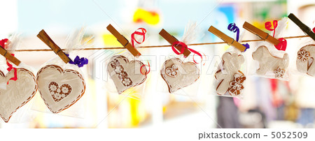 gingerbread hanging from a rope 5052509
