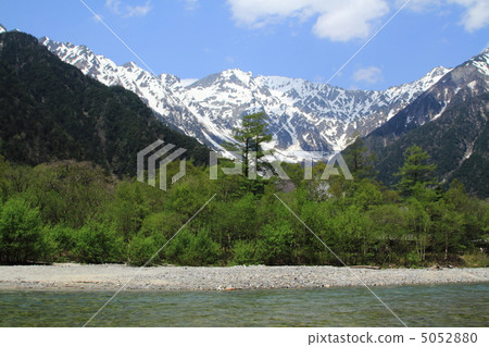 Kamikochi, fresh green 5052880