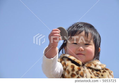 藍天回女孩 5053725