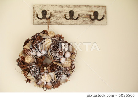 金基聖誕花圈冬季花環 金基聖誕花圈冬季花環 5056505