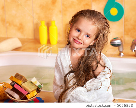 Kid washing in bath. 5056838
