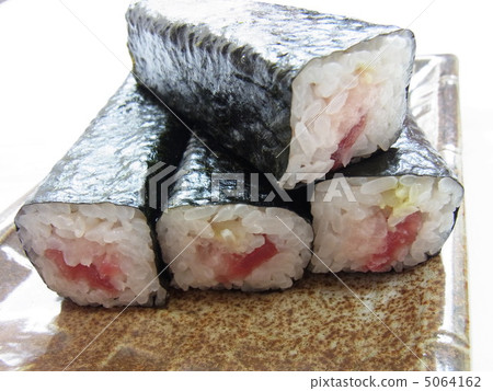 Sushi rolls Sushi rolls 5064162