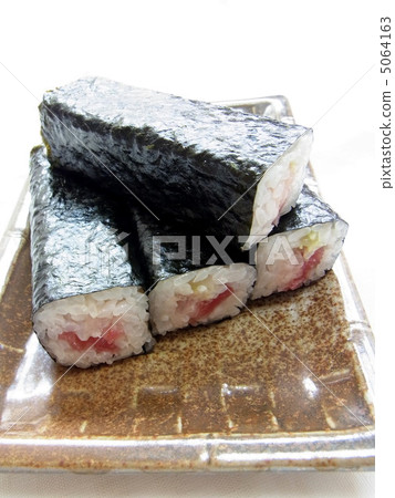 Sushi rolls Sushi rolls 5064163