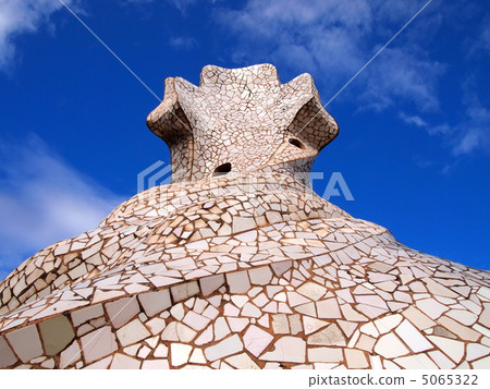 Casa Mila的雕塑 5065322