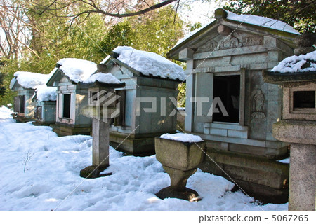 Snow make-up "Maeda Toshinori Oda, Nobunaga Oda Nobunaga Temple" (Zuelong Temple / Sekimoto Town, Takaoka city, Toyama Prefecture) Snow make-up "Maeda Toshinori Oda, Nobunaga Oda Nobunaga Temple" (Zuelong Temple / Sekimoto Town, Takaoka city, Toyama Prefecture) 5067265