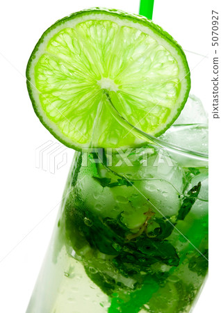 Mojito cocktail 5070927