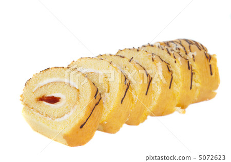 roll with cream isolated 5072623