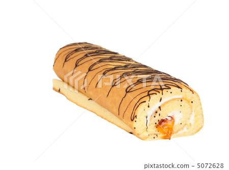 roll with cream isolated 5072628