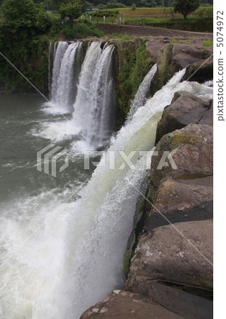 Hatassiri瀑布 5074972