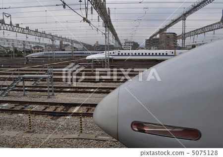 JR西三洋新幹線博多南站100系列新幹線 JR西三洋新幹線博多南站100系列新幹線 5075128