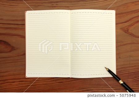 Notes and fountain pens Notes and fountain pens 5075948