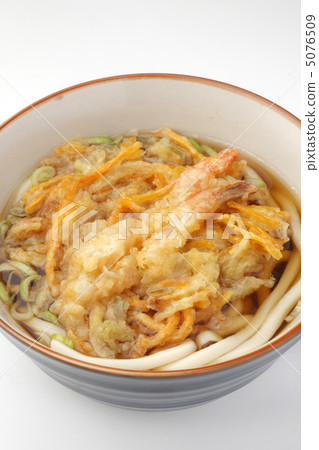 Kakiedake udon noodles 5076509
