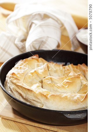 Banitsa Banitsa 5078790