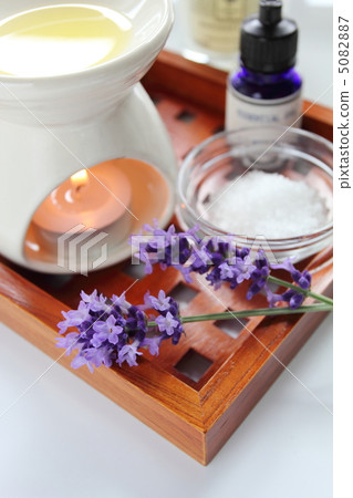 Aroma pot and lavender Ⅱ Aroma pot and lavender Ⅱ 5082887