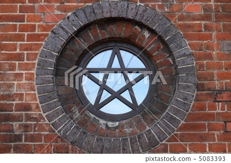 Brick construction 5083393