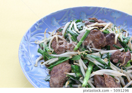 Stir fry the lean sauce 01 5091296