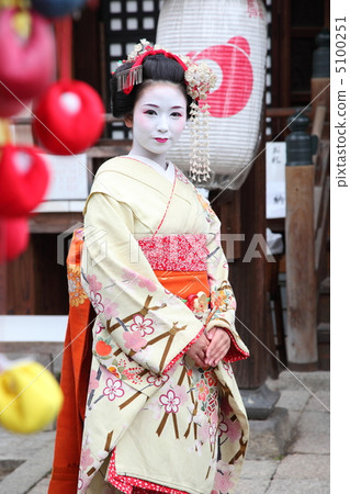 Maiko image Maiko image 5100251