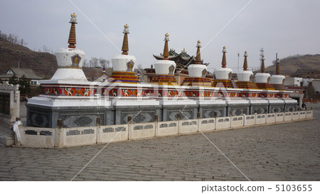 青海省西寧塔爾寺雅寶塔 5103655