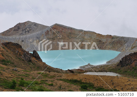 Mt. Shirane, Gunma Prefecture Mysterious emerald green yugama 5103710