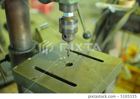 鑽孔機鑽床鑽孔機 鑽孔機鑽床鑽孔機 5105335