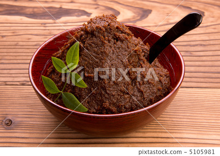 Mature rice miso Mature rice miso 5105981