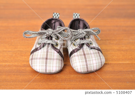 可愛的小鞋子。 5108407