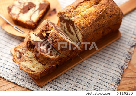 Chocolate marble cake 5110230