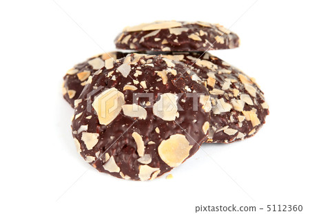 cookies with chocolate and almonds 5112360