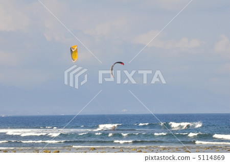 Kite surfing in Bali Sanur coast 5114869