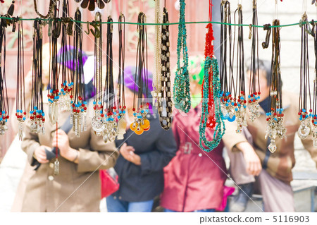 Lhasa's accessory shop Lhasa's accessory shop 5116903