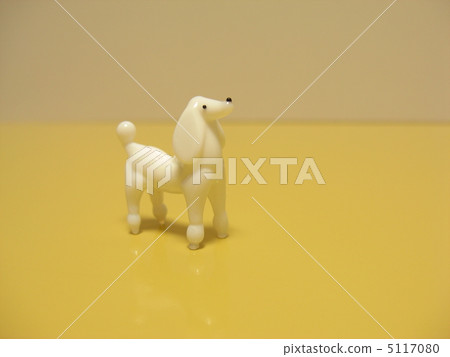 Glass Poodle 5117080