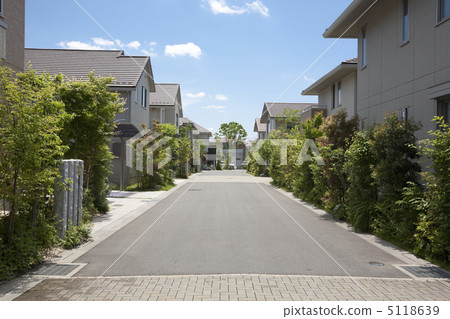 越谷市新市鎮 越谷市新市鎮 5118639