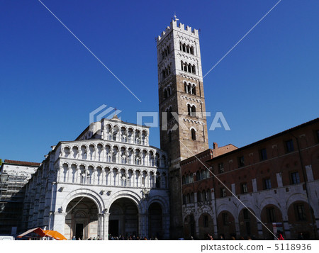 Lucca Duomo 2 Lucca Duomo 2 5118936