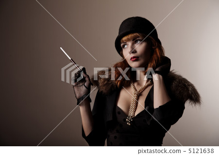 Artistic shot of beautiful retro woman 5121638