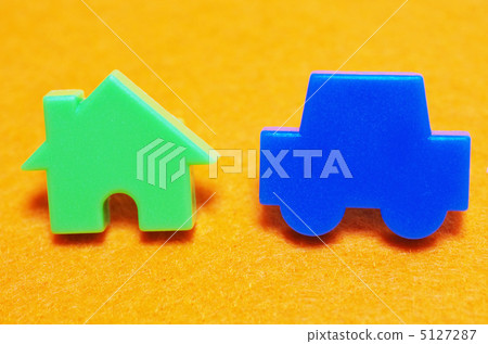 house, Dwelling House, an automobile 5127287