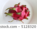 Dragon fruit (Pitaya) 5128320