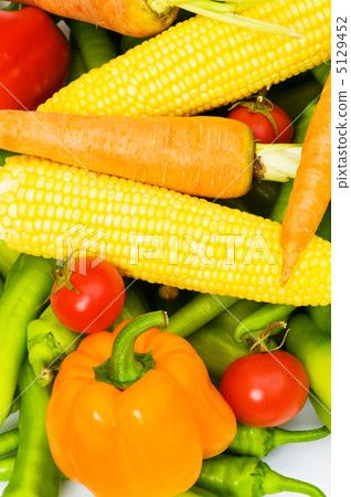 Various colourful vegetables arranges at the market Various colourful vegetables arranges at the market 5129452
