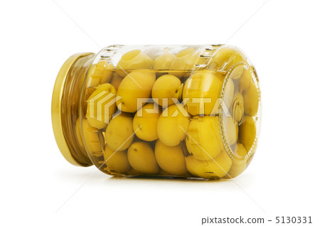 Pickled olives in glass jar Pickled olives in glass jar 5130331