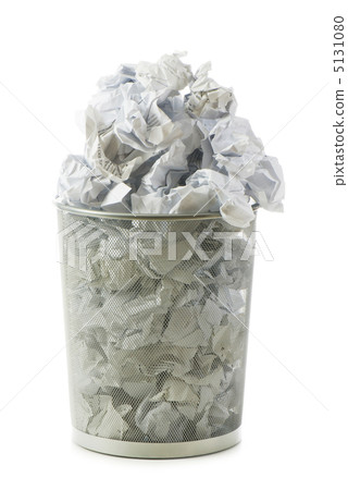 Garbage bin with paper waste isolated on white Garbage bin with paper waste isolated on white 5131080