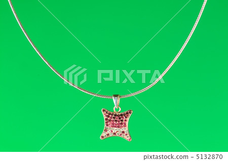 Pendant against colour gradient background 5132870