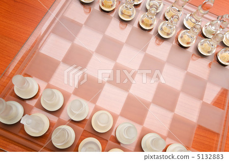 Set of chess figures on the playing board Set of chess figures on the playing board 5132883