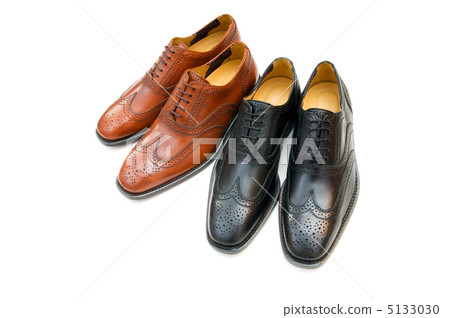 Male shoes isolated on the white background 5133030