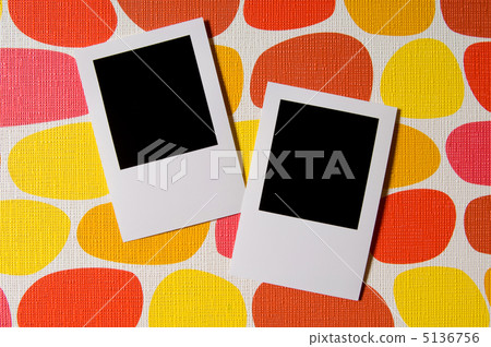 Designer concept - blank photo frames for your photos Designer concept - blank photo frames for your photos 5136756